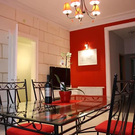 Le Medoc De Maxou Bed and Breakfast