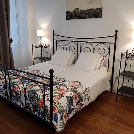 Bed and Breakfast Le Medoc De Maxou 3*