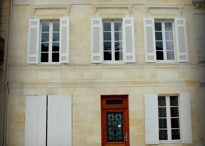 Le Médoc De Maxou Bed and breakfast 3*