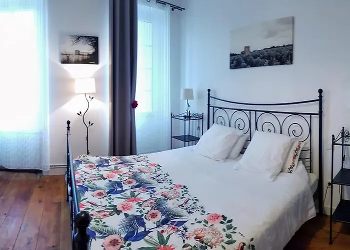 Le Médoc De Maxou Bed and breakfast 3*